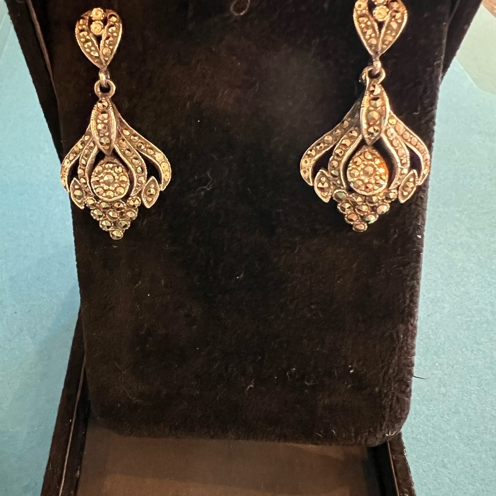 Vintage Elegant Marcasite Silver Drop Earrings